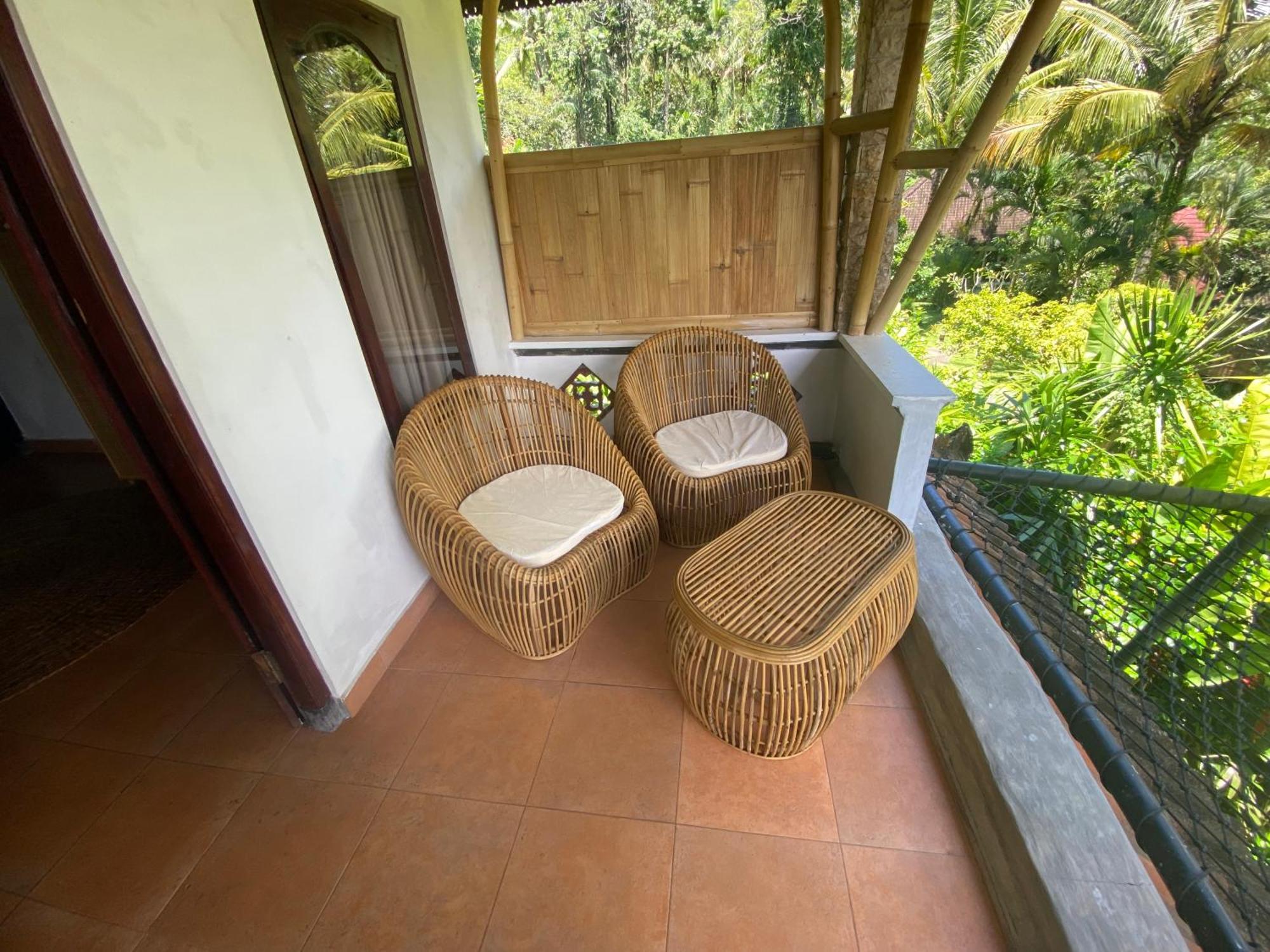Great Mountain Views Villa Resort Selat Chambre photo