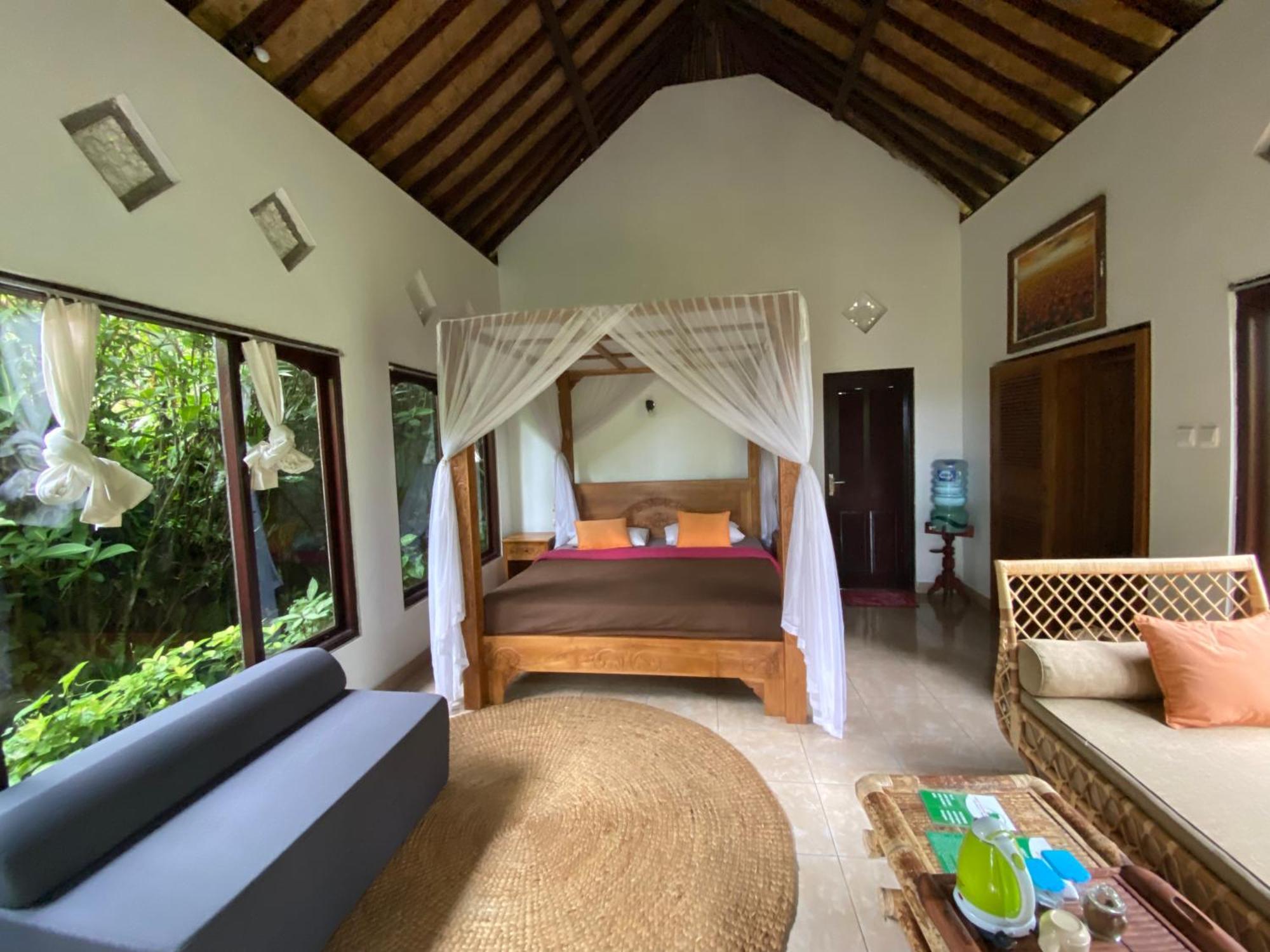 Great Mountain Views Villa Resort Selat Chambre photo